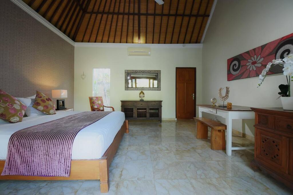 Tropical Oasis, Villa Mimba ซานูร์ ภายนอก รูปภาพ